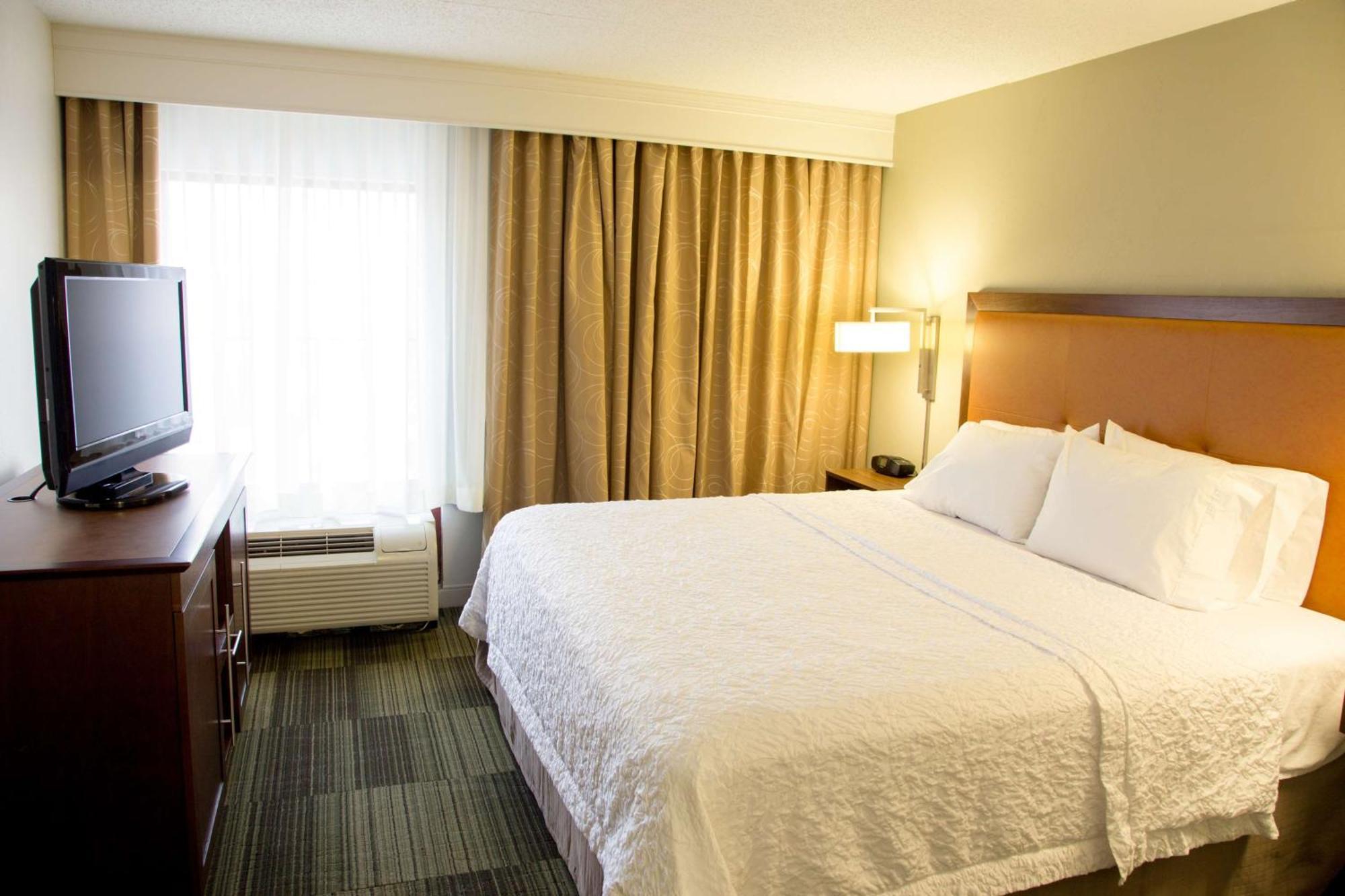 Hampton Inn & Suites Albany-Downtown Eksteriør billede