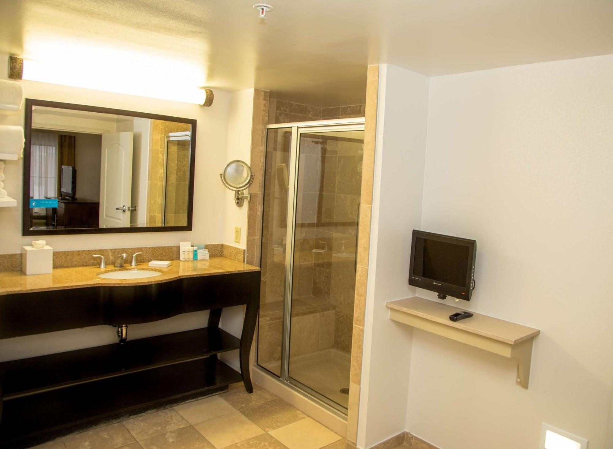 Hampton Inn & Suites Albany-Downtown Eksteriør billede